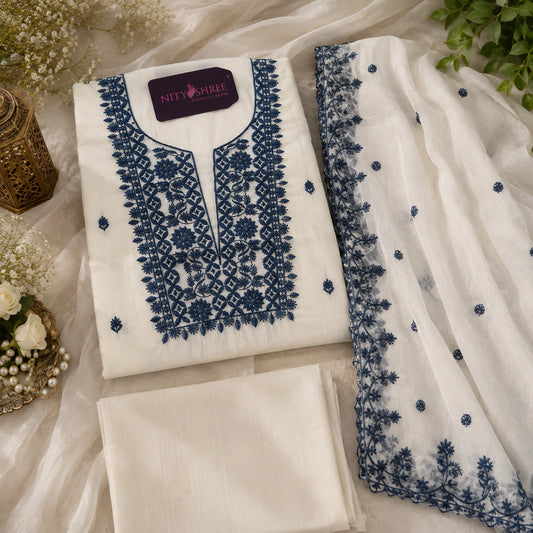 Mul Cotton Suit With Thread Work
