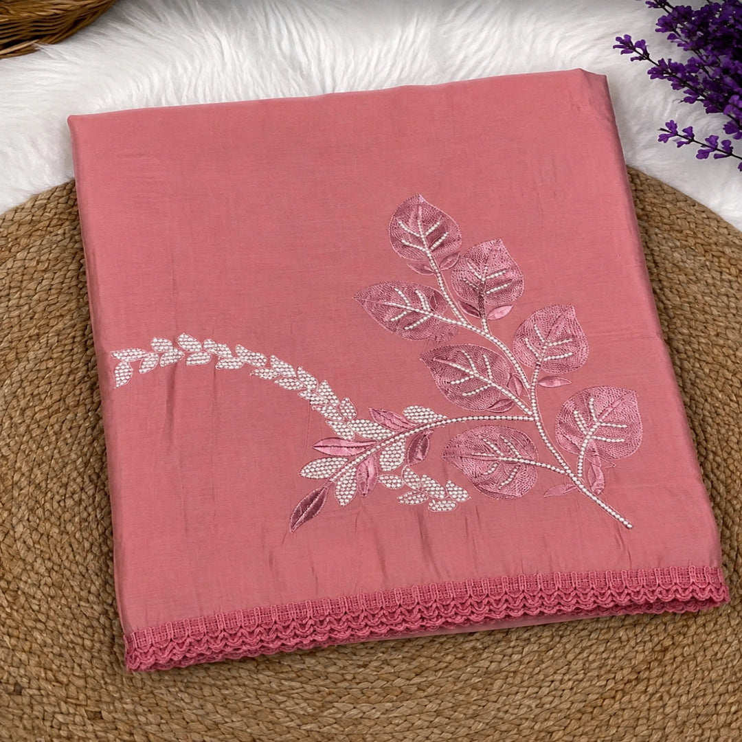 leaf motif embroidery, decorative lace border and elegant embroidered dupatta
